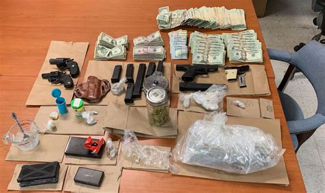 Authorities say an 11-month investigation that began with a <b>drug</b> overdose in southeastern <b>Wisconsin</b> has netted 106 pounds of cocaine with an estimated street value up to $6 million. . Wisconsin drug bust 2022